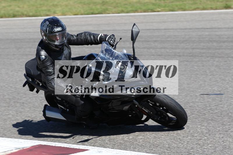 /Archiv-2025/48 25.08.2025 Cornu Master School ADR/gruen-vert/6